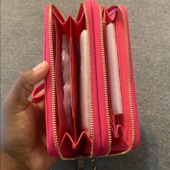 Wallet - Picture 3 of 3